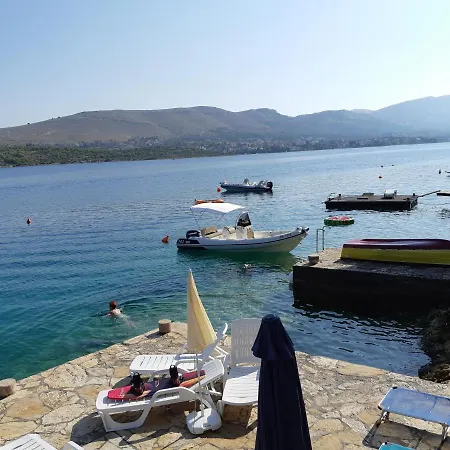 Beautiful 6 Metres From Sea Apartment *