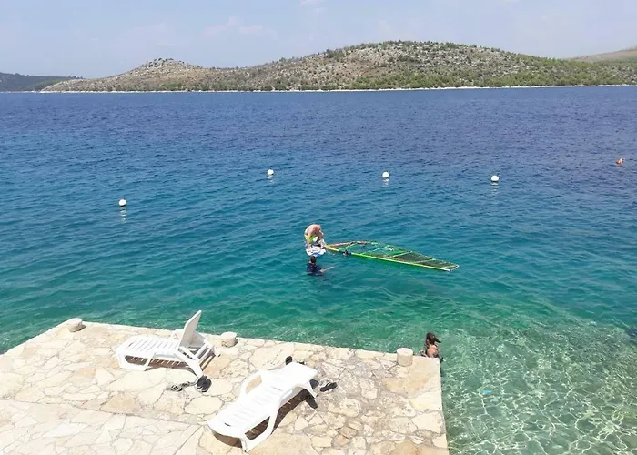 דירה Beautiful 6 Metres From Sea Grebaštica